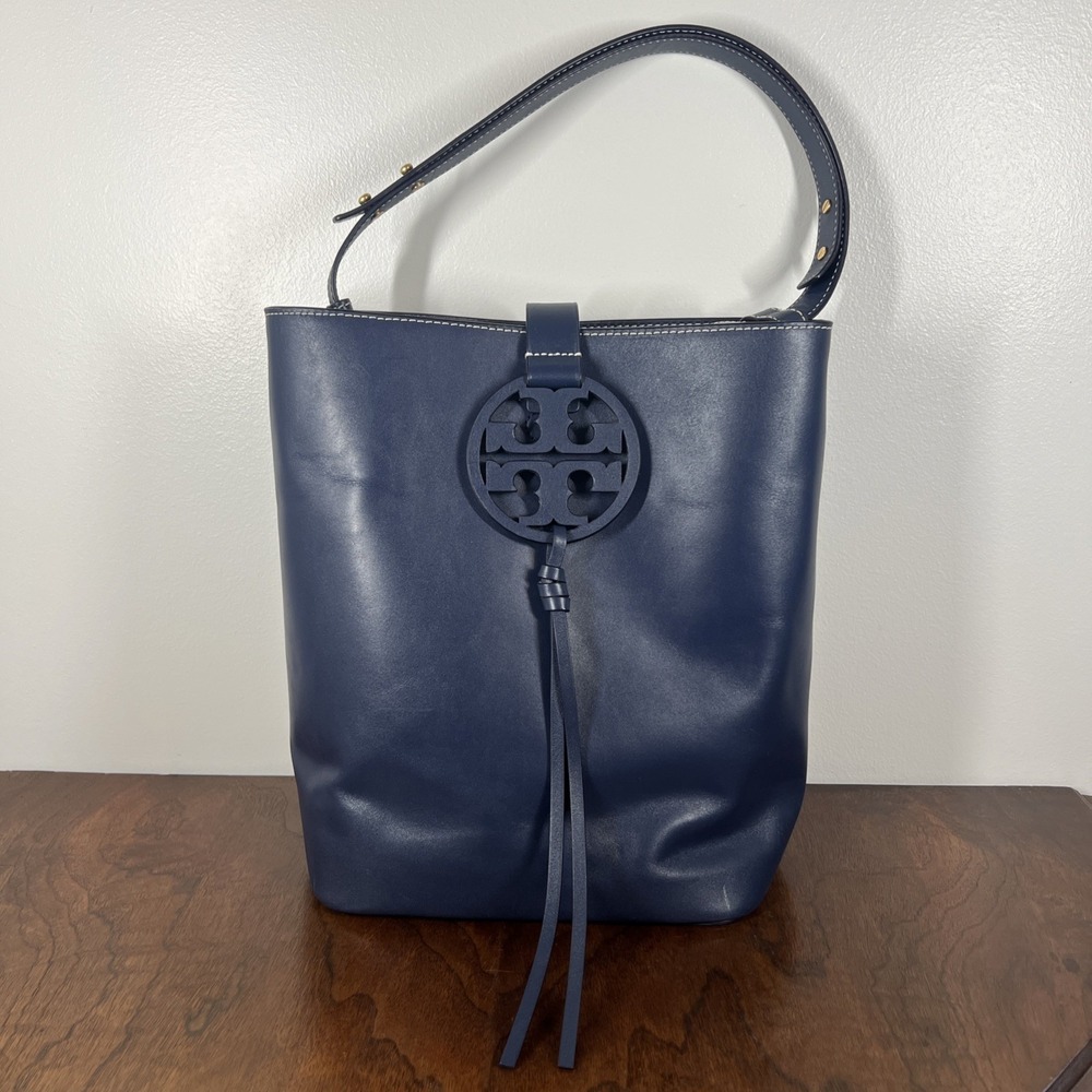 Tory Burch Miller Navy Leather Bucket Bag Minimalist Boho Preppy Shoulder Tote